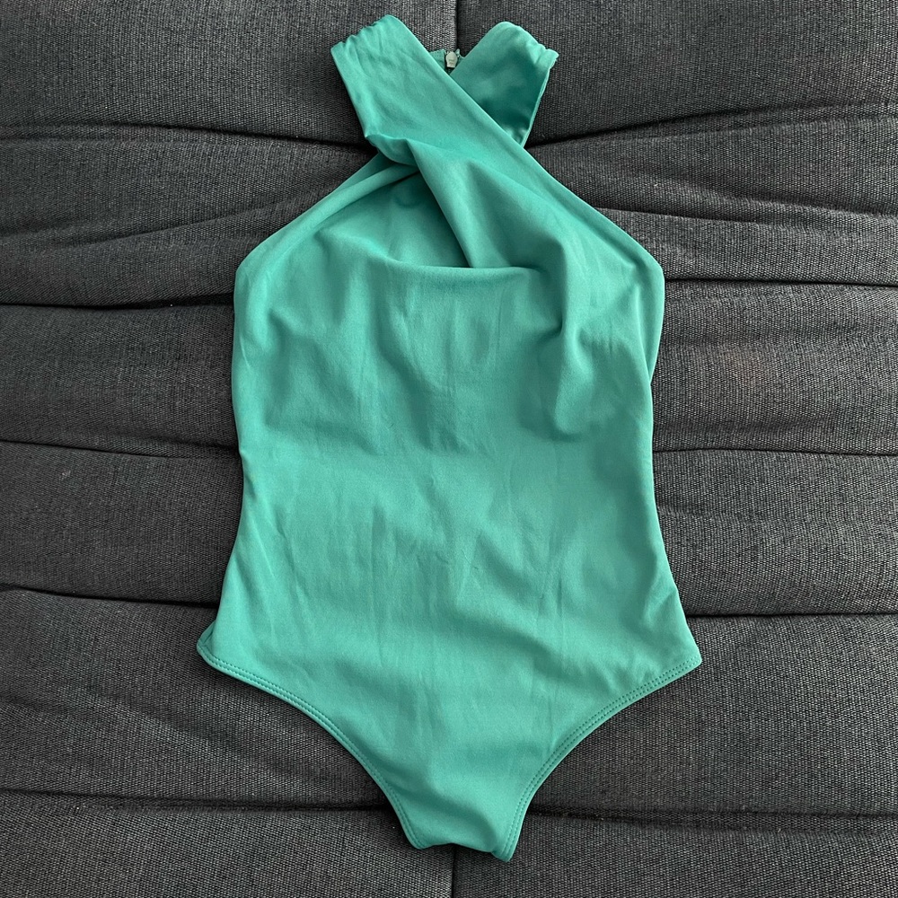Babaton Contour Bodysuit